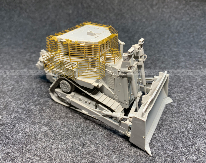 Sabre 72C01 - 1:72 D9R Armoured Bulldozer w/Slat Armour [2]