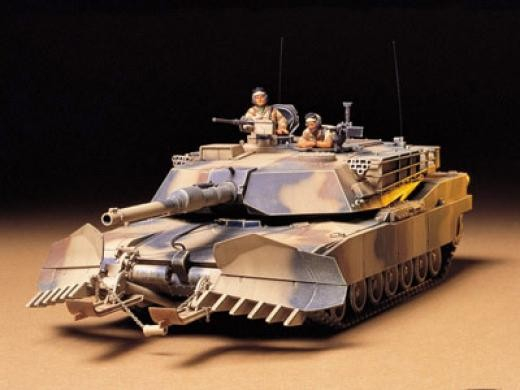TAMIYA 35158 - 1:35 U.S. M1A1 Abrams w/ Mine Plow [1]