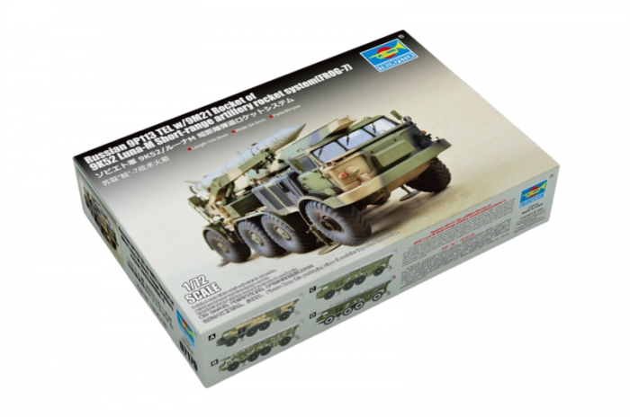 Trumpeter 07179 - 1:72 Russian 9P113 TEL with 9M21 Rocket of 9K52 Luna-M Short-range artillery rocket system (FROG-7) [1]