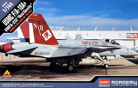 Avioane - Academy 12627 - 1: 144 USMC F/A-18A+ VMFA-232 "Red Devils"