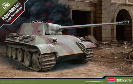 Noutati - Academy 13523 - 1:35 Pz.Kpfw.V Panther Ausf.G "Last Production"