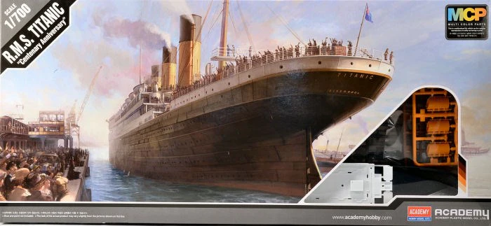 Noutati - Academy 14214 - 1:700 R.M.S. Titanic "Centenary Anniversary" MCP