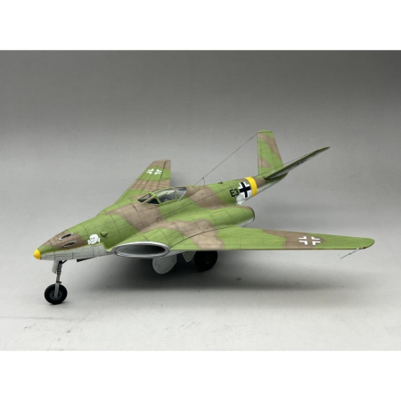 Amusing Hobby 48A004 - 1:48 Me262 HG V TAIL [1]