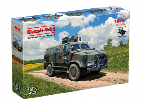Kituri machete - ICM 35015 - 1:35 Kozak-2 Ukrainian National Guard