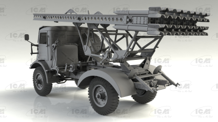 ICM 35591 - 1:35 BM-13-16 Katyusha on W.O.T. 8 chassis [1]