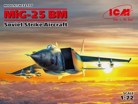 Kituri machete - ICM 72175 - 1:72 MiG-25 BM Soviet Strike Aircraft