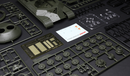 MENG TS-018 - 1:35 Soviet T-10M Heavy Tank [1]