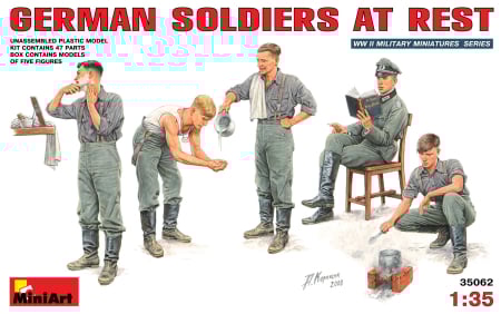 Kituri machete - Miniart 35062 - German Soldiers at Rest - 5 figures 1:35