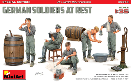 Figurine - Miniart 35378 - 1:35 German Soldiers At Rest. Special Edition