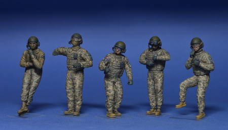 Miniart 37005 - 1:35 U.S. Tank Crew - 5 figures [2]