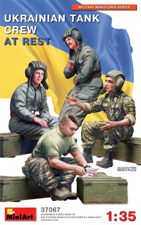 Figurine - MiniArt 37067 - 1:35 Ukrainian Tank Crew at Rest