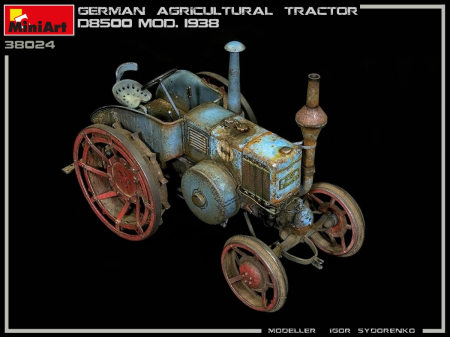 Miniart 38024 - 1:35 German Agricultural Tractor D8500 Mod. 1938 [1]