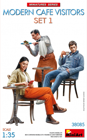 Kituri machete - Miniart 38085 - 1:35 Modern Cafe Visitors Set #1