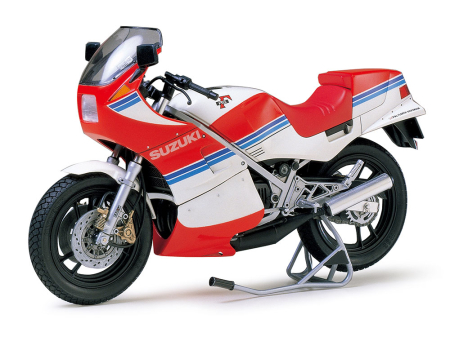 Kituri machete - TAMIYA 14029 - 1:12 Suzuki RG250 Gamma with Full Options 1983