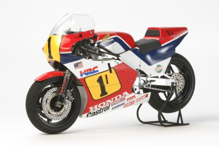 Motociclete - Tamiya 14121 - 1:12 Honda NSR500 (1984)