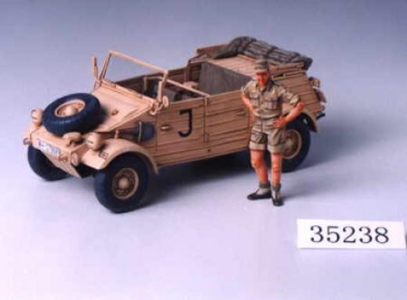 Kituri machete - TAMIYA 35238 - 1:35 German Kubelwagen Type 82 - Africa Corps
