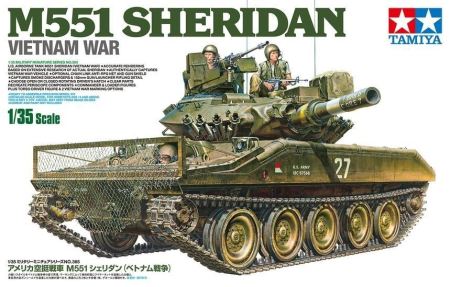 Kituri machete - TAMIYA 35365 - 1:35 U.S. M551 Sheridan (Vietnam War) with Crew - 3 figures