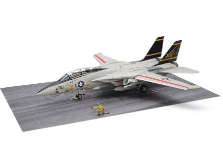 Tamiya 61122 - 1:48 Grumman F-14A Tomcat (Late Model) Carrier Launch Set [1]