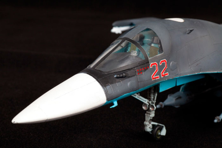 Zvezda 7298 - Russian Sukhoi SU-34 1:72 [2]