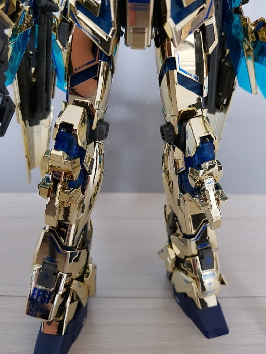 HCD0073. MG PHENEX HOLOGRAM BLUE WATER DECAL [12]