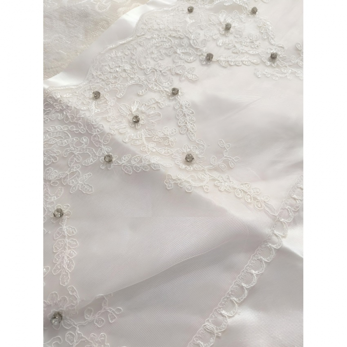 Set Lenjerie de Pat 8 piese batuta in pietre cu Prosoape Dantelate [6]