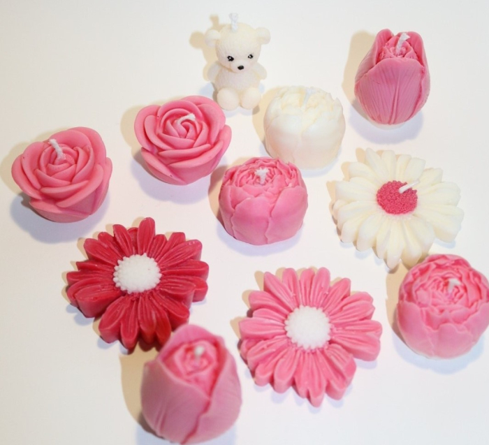 Lumanare parfumata / neparfumata din ceara de soia - model trandafir - editie Martie - snur de Martisor [7]