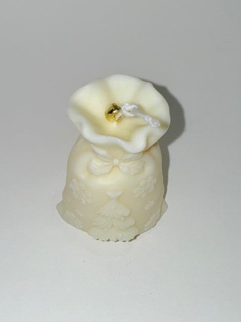 Sacul lui Mos Craciun cu model de BRAD - lumanare decorativa, parfumata din ceara de soia - clopotel, 67 g - editie speciala [5]
