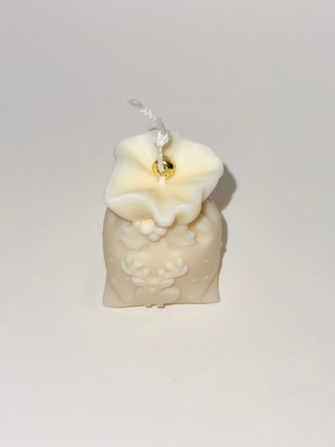 Sacul lui Mos Craciun cu model REN - lumanare decorativa, parfumata din ceara de soia - clopotel, 72 g - editie speciala [5]