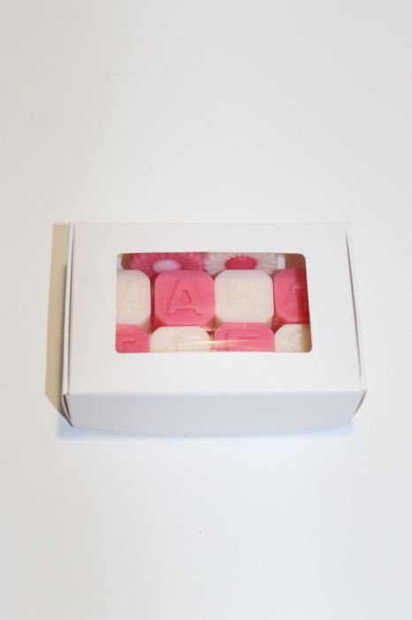 Litere, cifre si margarete parfumate, ceara de soia, wax melts, 44 g - editie Martie [4]