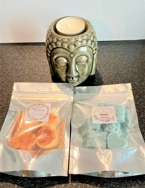 Set cadou ceara parfumata de soia 2 seturi ( Ploaie si Scortisoara) de cate 5 bucati de ceara cantitate ceara 50 - 60 g si vas de ceramica maro lucios Buddha [3]