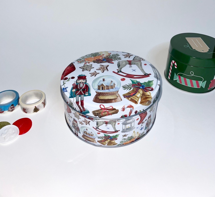 Globuri parfumate de Craciun, wax melts, ceara parfumata de soia, handmade, 3 bucati, arome Cookies, Craciun, Scortisoara, 30 g Cutie metalica cu model festiv [5]