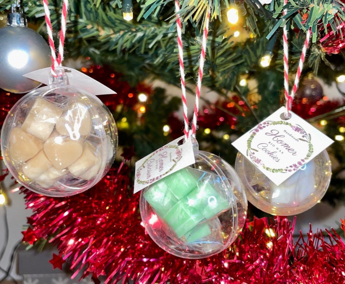 Globuri parfumate de Craciun, wax melts, ceara parfumata de soia, handmade, 3 bucati, arome Cookies, Craciun, Scortisoara, 30 g Cutie metalica cu model festiv [4]