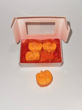 Set 4 dovleci din ceara parfumata de soia, 60 g – Fosnet de frunze [1]