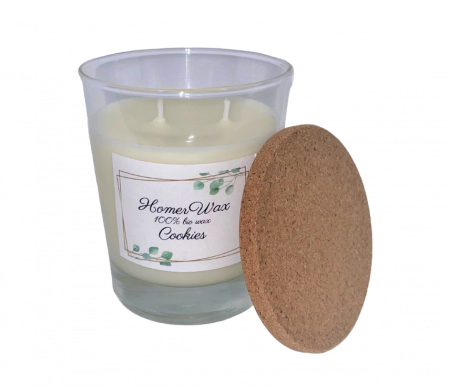 Lumanare parfumata din ceara naturala de soia, 2 fitiluri din bumbac cerat, handmade, capac din pluta, 180 g Lumanare parfumata, turnata manual in recipient reutilizabil, pahar din sticla termorezistenta transparent, cu 2 fitiluri cerate din bumbac organic, capac din pluta cu dubla utilizare, poate fi folosit si ca suport atunci cand lumanarea este aprinsa. [1]