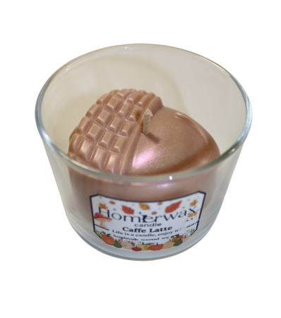 Lumanari parfumate - Lumanare parfumata din ceara de soia, model Ghinda, aroma Caffe Latte, 100 g