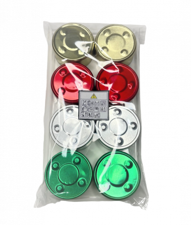 Set lumanari neparfumate tip pastila din ceara naturala de soia, handmade, 8 buc, 128 g, culoare ambalaj rosu, verde, auriu si argintiu, cate 2 bucati din fiecare culoare. Sunt ambalate intr-o punga transparenta de celofan.  [2]