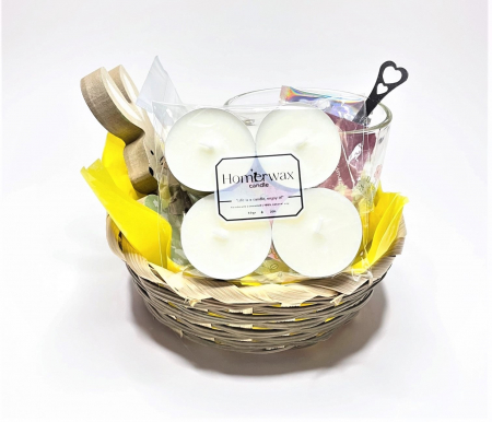 Cosulet cu decoratiune de lemn in forma de iepure cu ou, cana de sticla, infuzor pentru ceai, set wax melts Bujor si tei, 4 lumanari argintii tip pastila, handmade [5]