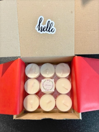 Set lumanari neparfumate tip pastila din ceara naturala de soia, handmade, 9 buc, 160 g, ambalaj transparent. [3]