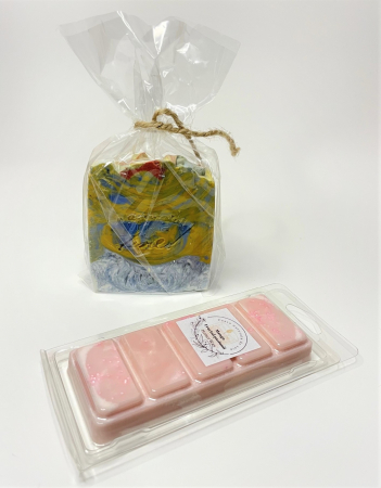 Setul contine: Snap bar cu ceara parfumata de soia, aroma Mango si fructul pasiunii, clam shell, 50 g; Sapun natural hidratant multicolor, Techir, Van Gogh, 120 g.    [5]