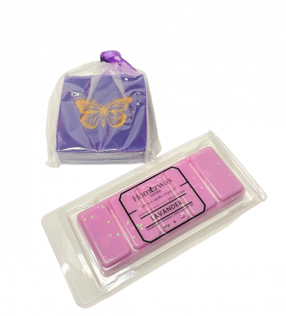 Seturi cadou - Setul contine: Snap bar cu ceara parfumata de soia, aroma Lavanda, clam shell, 50 g; Sapun natural pentru maini curate si hidratate, Techir, Namol si Lavanda, 120 g.