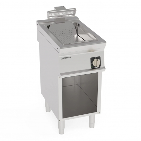 Mentinitoare temperatura - Element mentenitor  la cald cartofi prafjiti pe suport neutru deschis