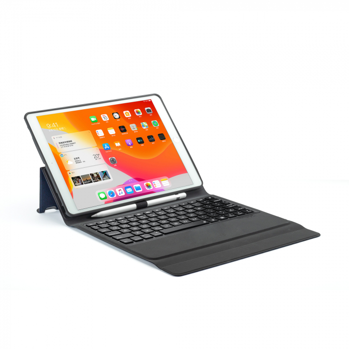 Husa carcasa piele ecologica, albastra cu tastatura LED Bluetooth Wireless pentru iPad 12.9 2018 si 2020 [4]