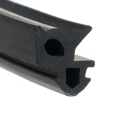 TAMPLARIE PVC - Cheder sau garnitura geam