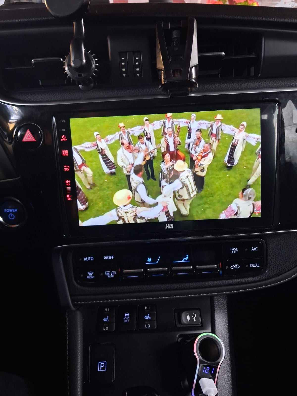 Multimedia HUB64 Toyota Auris 2015 - S4 Lite Series