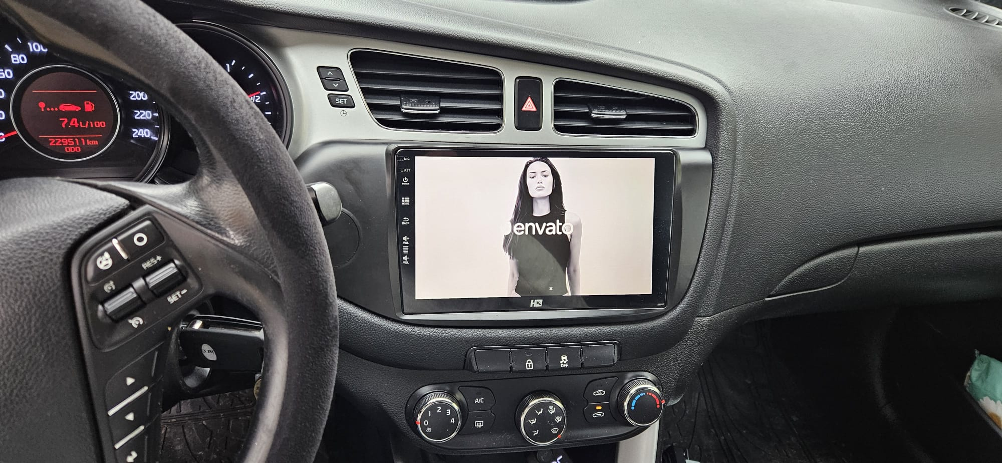 Multimedia HUB64 Kia Ceed 2013 - S4 Lite series