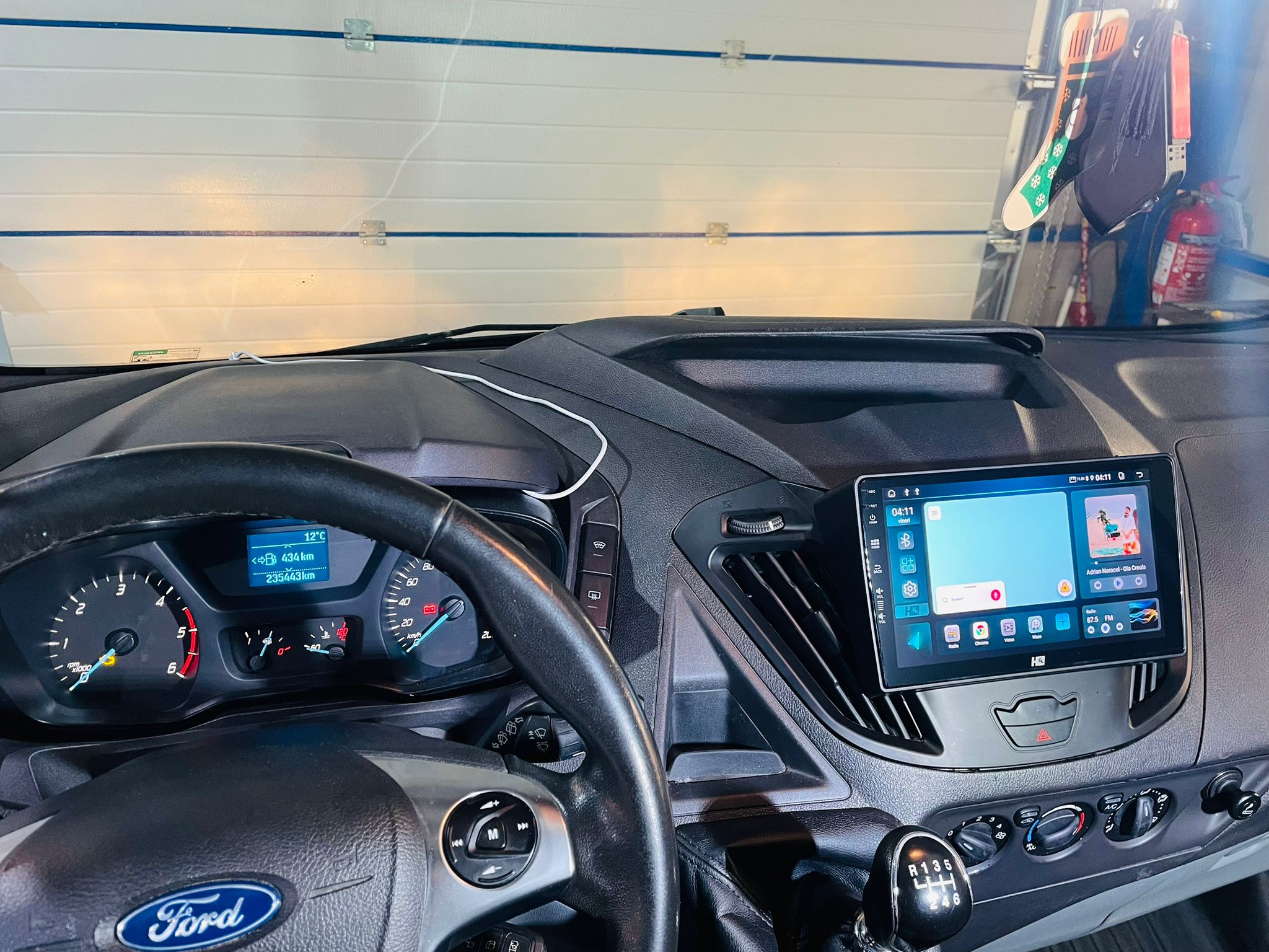 Multimedia HUB64 Ford Transit 2014 - S4 LITE Series