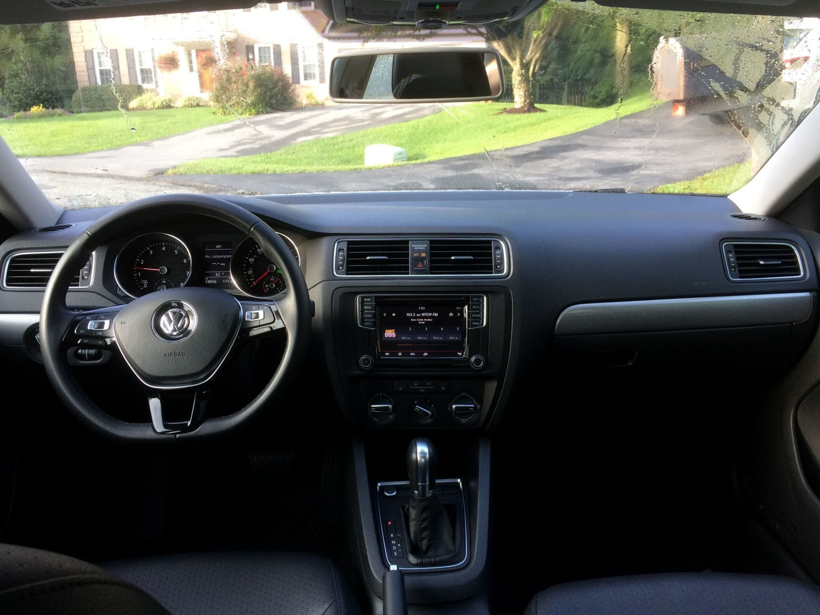 Multimedia HUB64 Volkswagen Jetta 2018 - S4 Pro Series