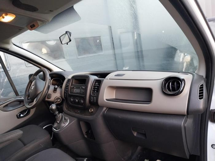 Multimedia HUB64 Renault Traffic 2015 - S4 Lite Series