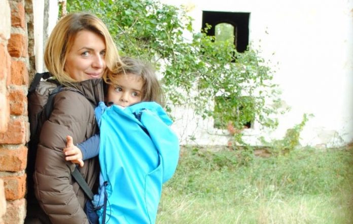 Ia‑ma cu tine! – Purtare cu iubire, siguranță și confort. Aproape de tine, oriunde.