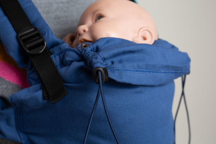 Un marsupiu sigur, prietenos și ușor de ajustat — creat pentru conectare și confort în fiecare zi [3]